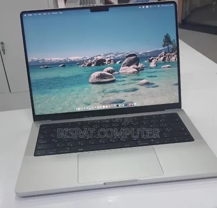 New Laptop Apple MacBook Air 2025 M4 16GB Apple M4 Pro SSD 512GB