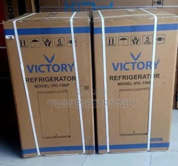 VICTORY 190 Refrigerator