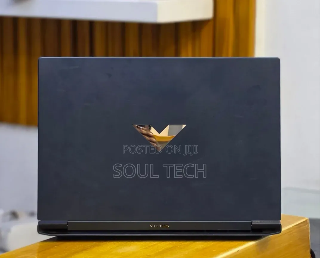 New Laptop HP Victus 15 8GB Intel Core i5 SSD 512GB