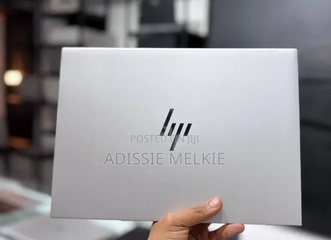 New Laptop HP EliteBook 830 G9 16GB Intel Core i5 SSD 512GB