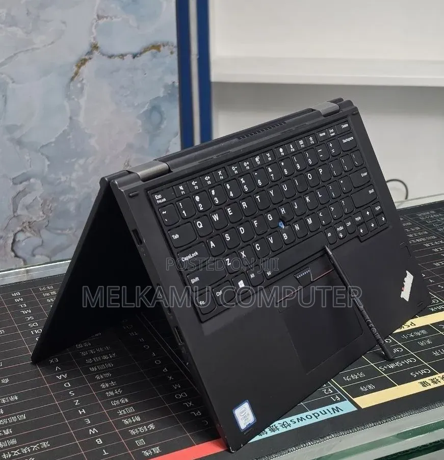 New Laptop Lenovo ThinkPad X380 Yoga 16GB Intel Core i5 SSD 256GB