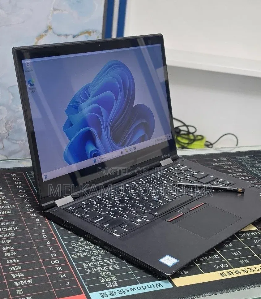 New Laptop Lenovo ThinkPad X380 Yoga 16GB Intel Core i5 SSD 256GB