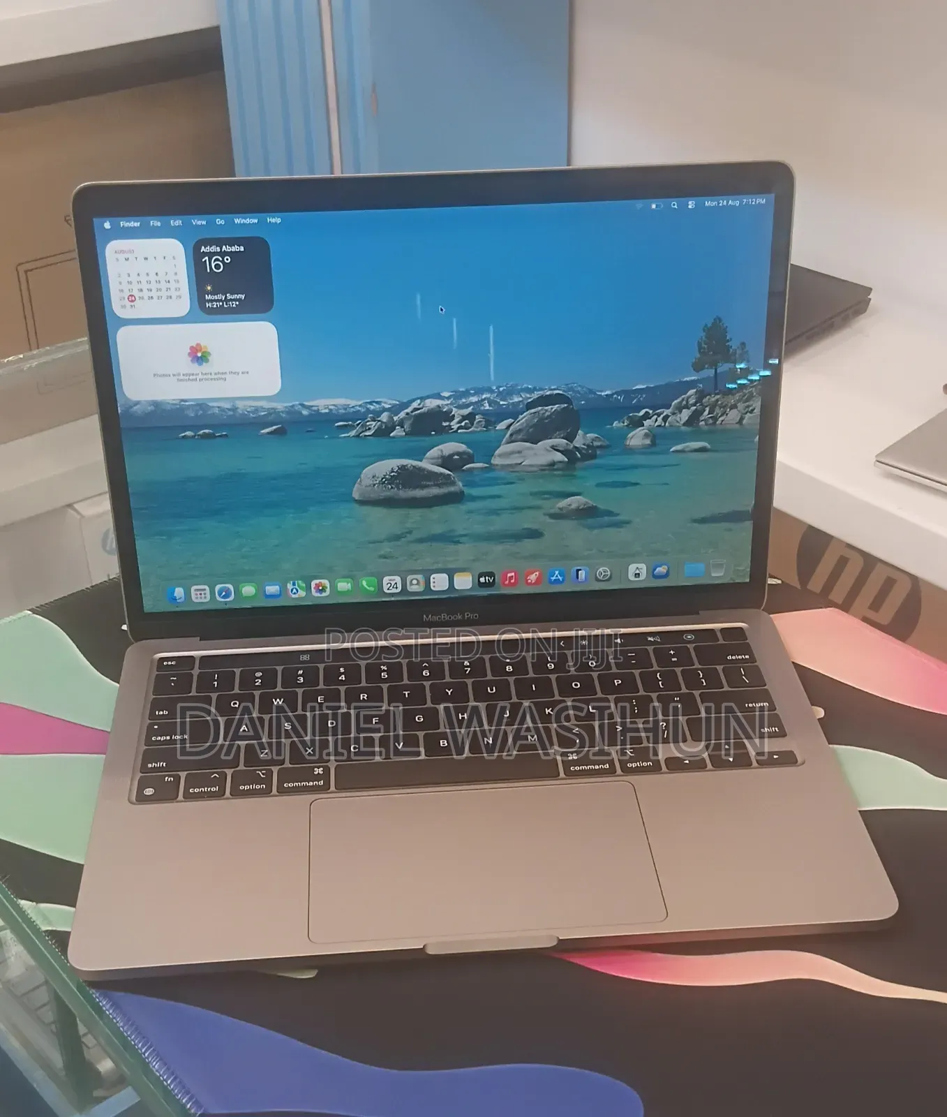 New Laptop Apple MacBook Pro 2020 8GB Apple M1 Pro SSD 256GB