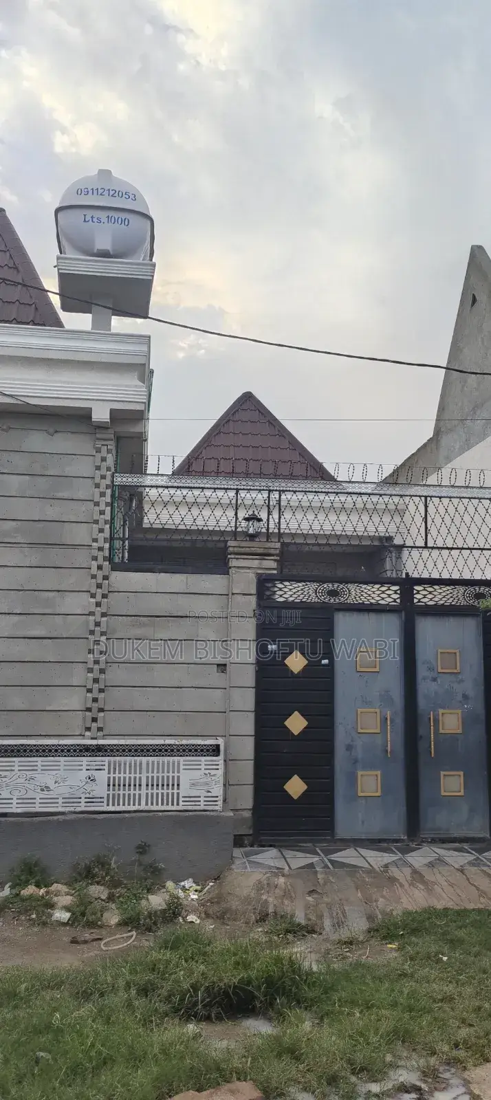 Furnished 6bdrm Villa in Bishoftu Dukem, East Shewa for sale
