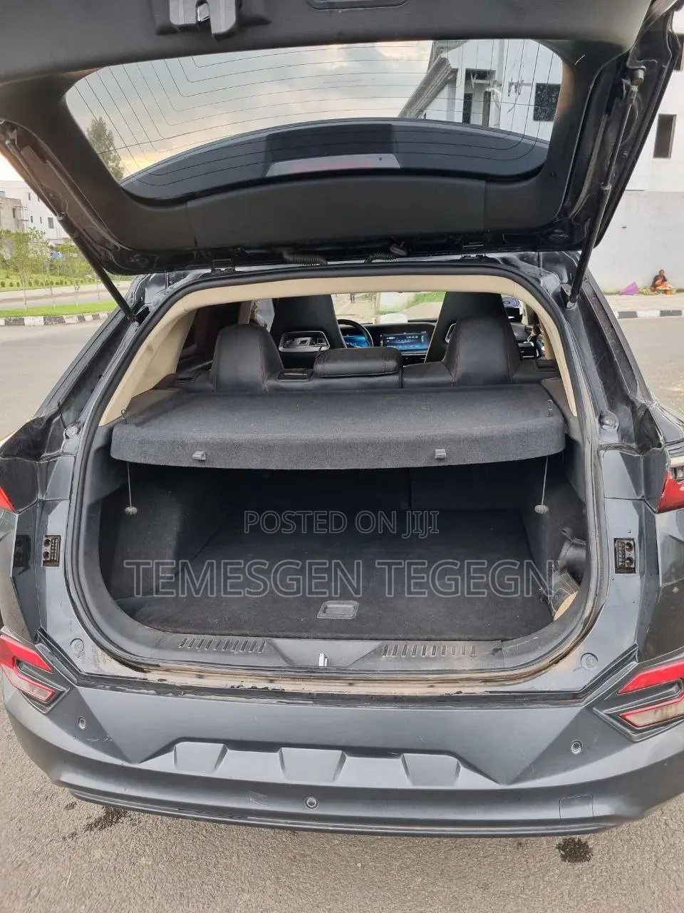 Car 2021 Black