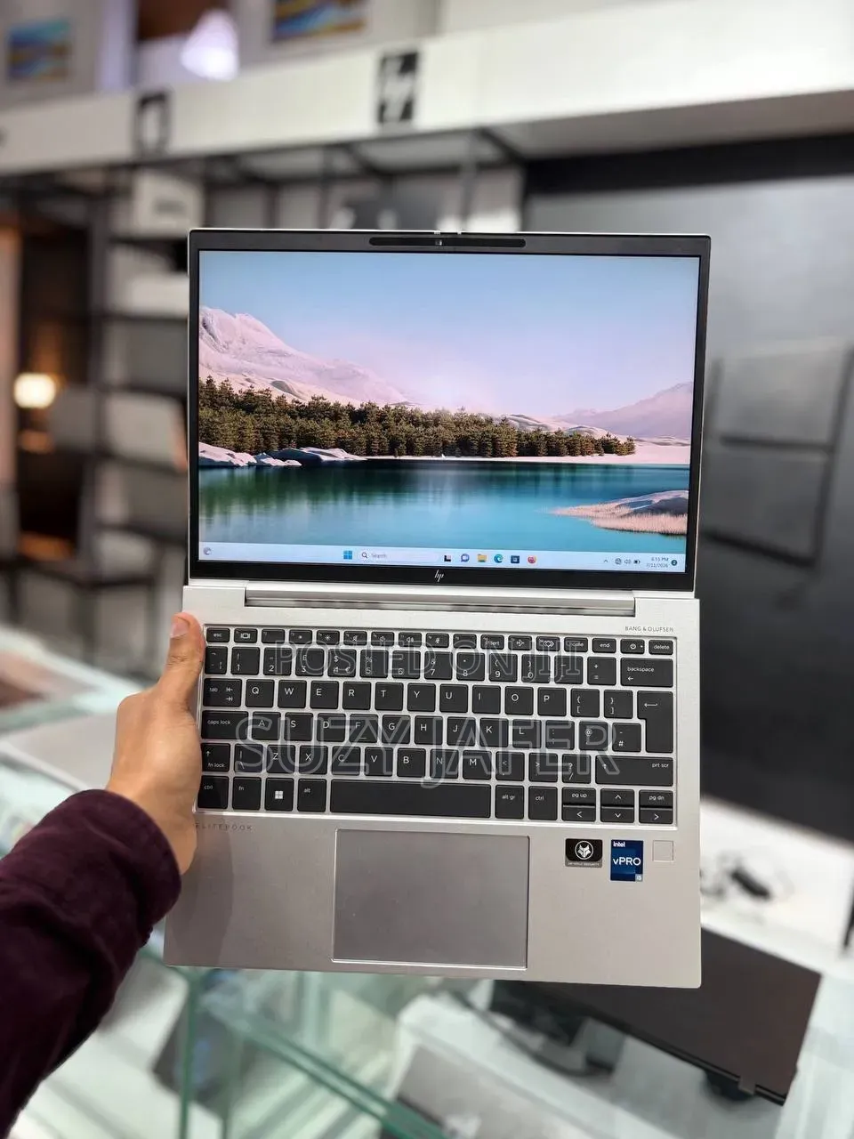 New Laptop HP EliteBook 830 G9 16GB Intel Core i5 SSD 512GB