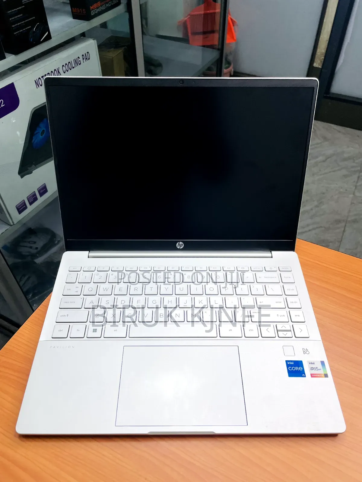 New Laptop HP Pavilion 14 8GB Intel Core i5 SSD 256GB