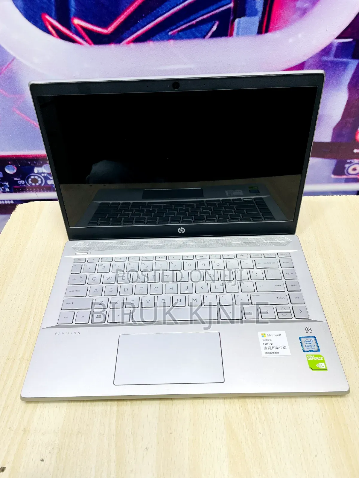 New Laptop HP Pavilion 14 8GB Intel Core i7 SSD 256GB
