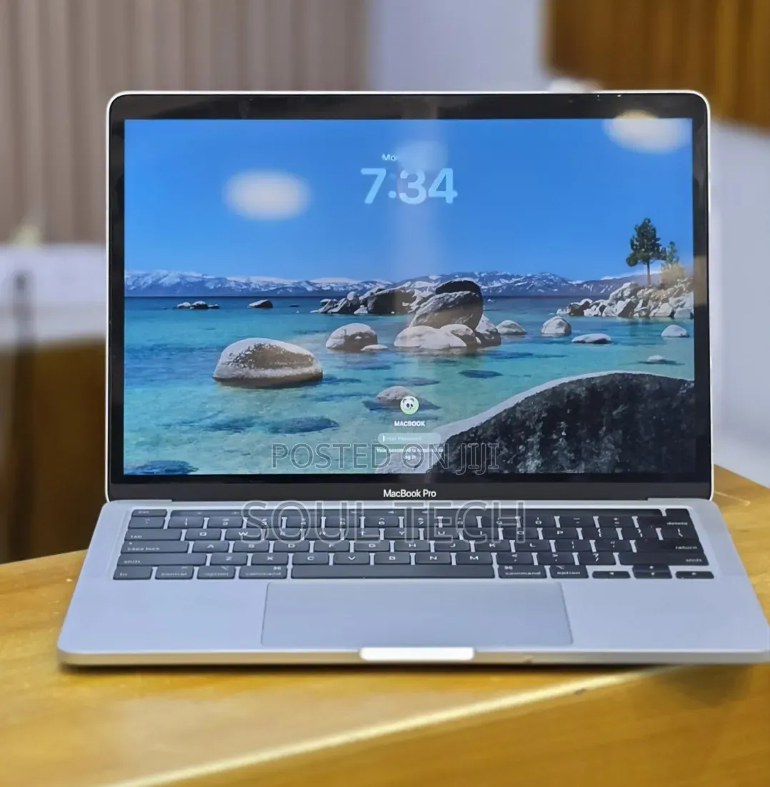 New Laptop Apple MacBook Pro 2020 32GB Intel Core i7 SSD 512GB