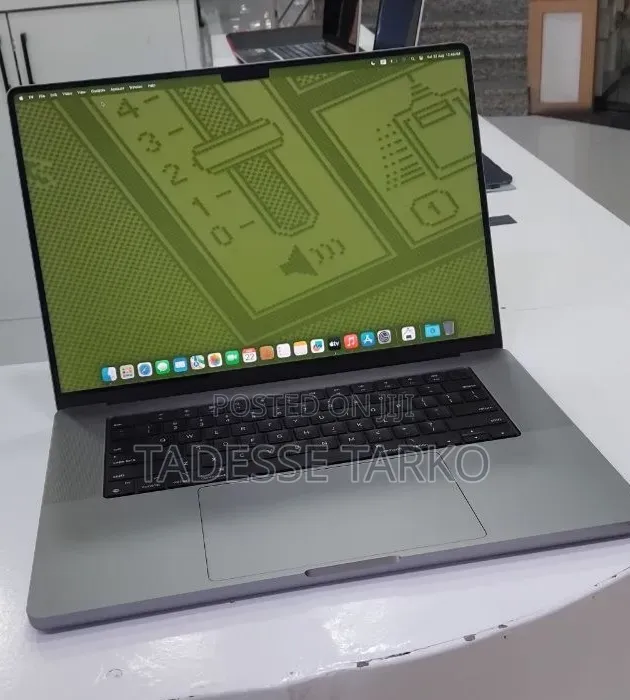 New Laptop Apple MacBook Pro 2021 M1 Max 32GB Apple M1 Max SSD 1T