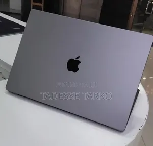 New Laptop Apple MacBook Pro 2021 M1 32GB Apple M1 Pro SSD 1T