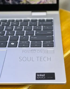 New Laptop HP Elitebook 830 G11 16GB Intel Core Ultra 7 SSD 512GB
