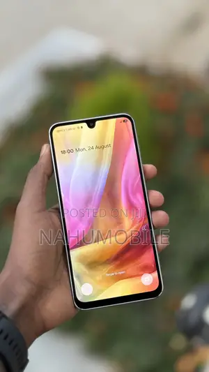 New Samsung Galaxy A16 5G 128 GB Silver