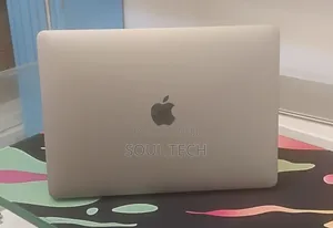 New Laptop Apple MacBook Pro 2020 M1 8GB Apple M1 Pro SSD 256GB