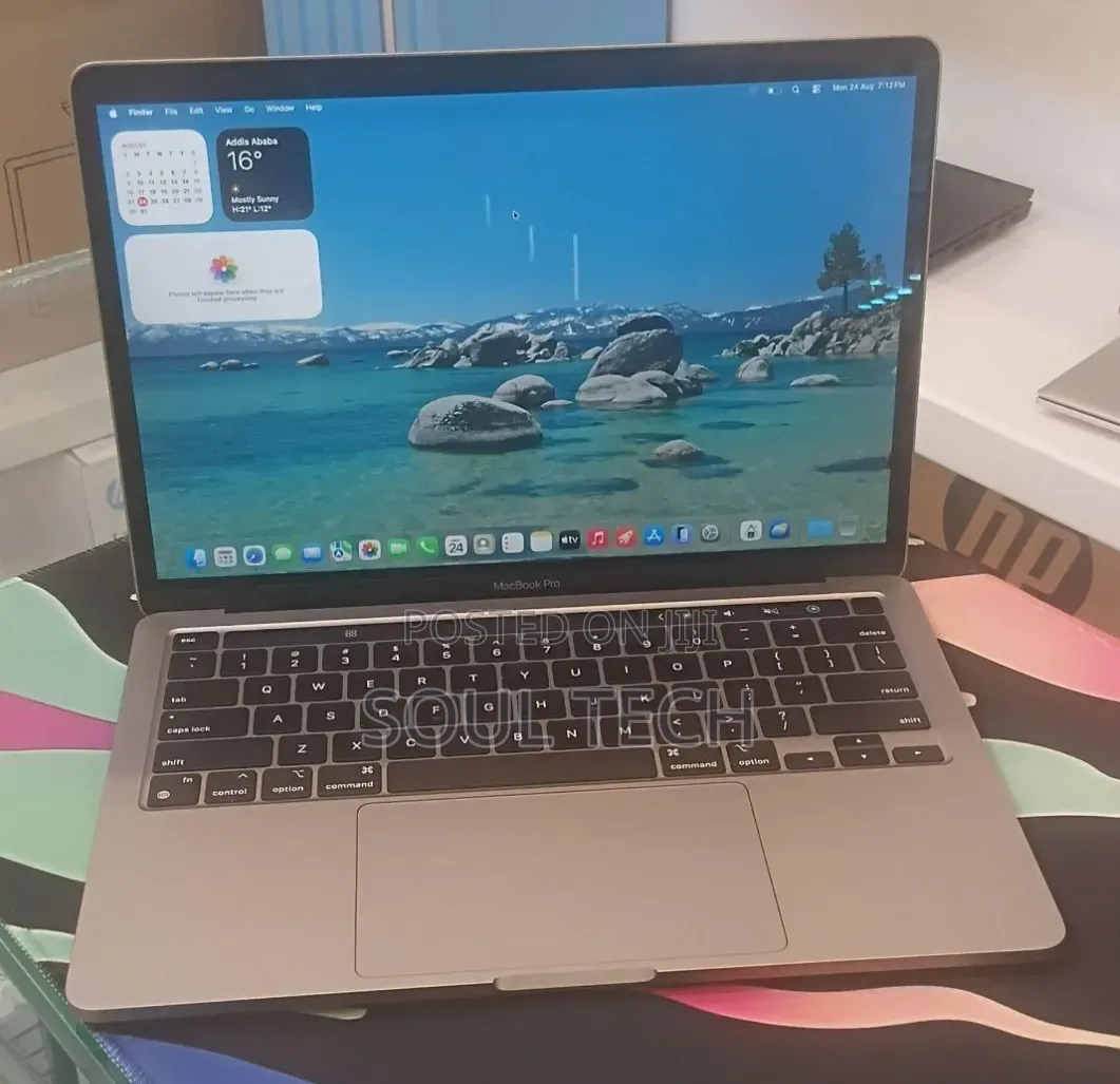 New Laptop Apple MacBook Pro 2020 M1 8GB Apple M1 Pro SSD 256GB