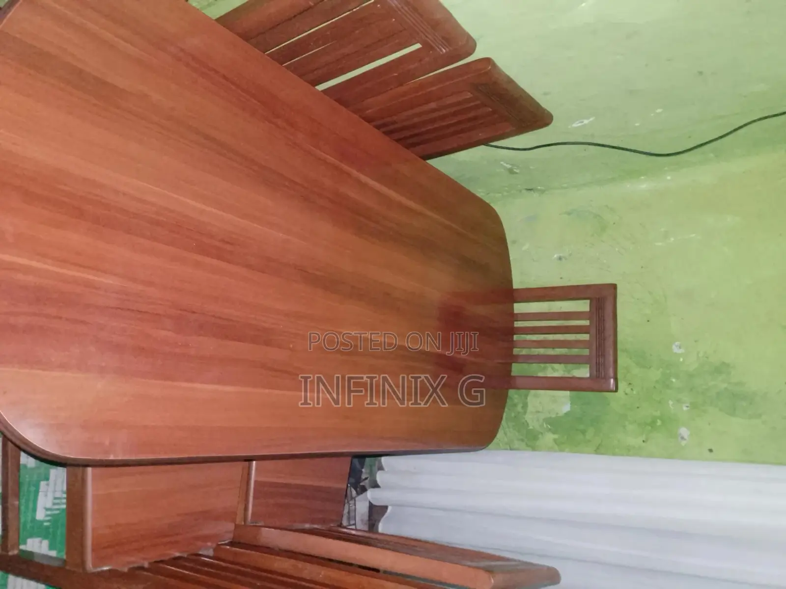Dinning Table