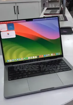 New Laptop Apple MacBook Pro 2021 M1 32GB Apple M1 Pro SSD 512GB