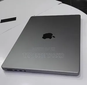 New Laptop Apple MacBook Pro 2021 M1 32GB Apple M1 Pro SSD 512GB