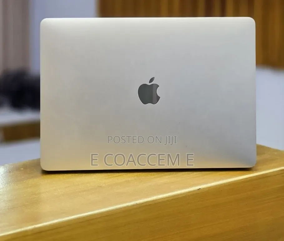 New Laptop Apple MacBook 32GB Intel Core i7 SSD 512GB
