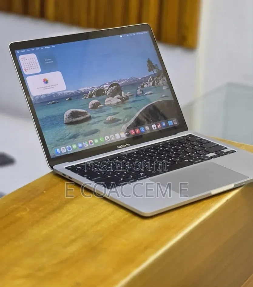 New Laptop Apple MacBook 32GB Intel Core i7 SSD 512GB