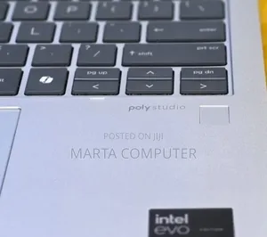 New Laptop HP Elitebook 830 G11 16GB Intel Core Ultra 7 SSD 512GB