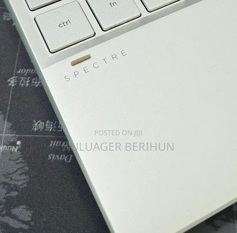 New Laptop HP Spectre 14 8GB Intel Core i7 SSD 512GB