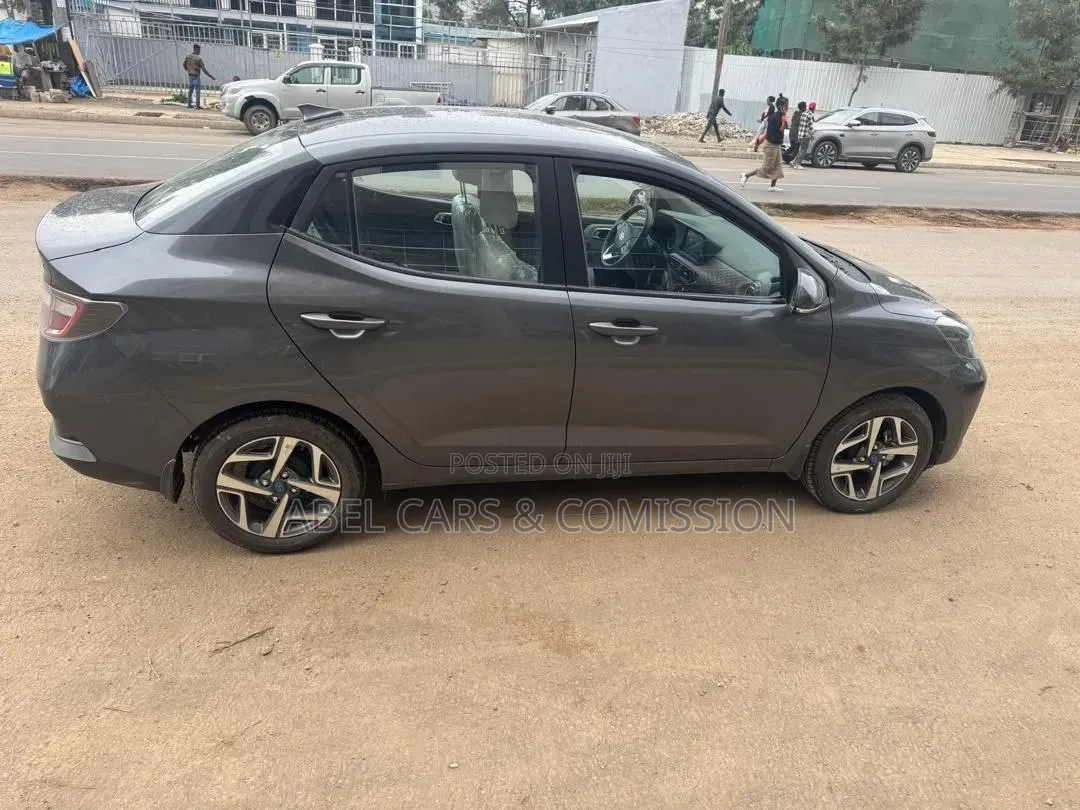 Hyundai Grand I10 for Rent