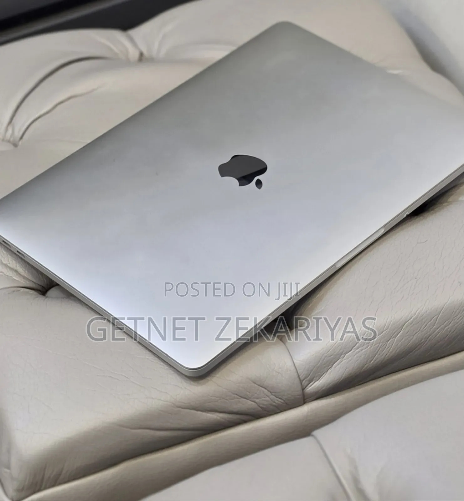 New Laptop Apple MacBook Pro 2020 32GB Intel Core i7 SSD 512GB