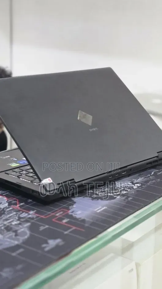 New Laptop HP Omen 16 16GB Intel Core i9 SSD 512GB