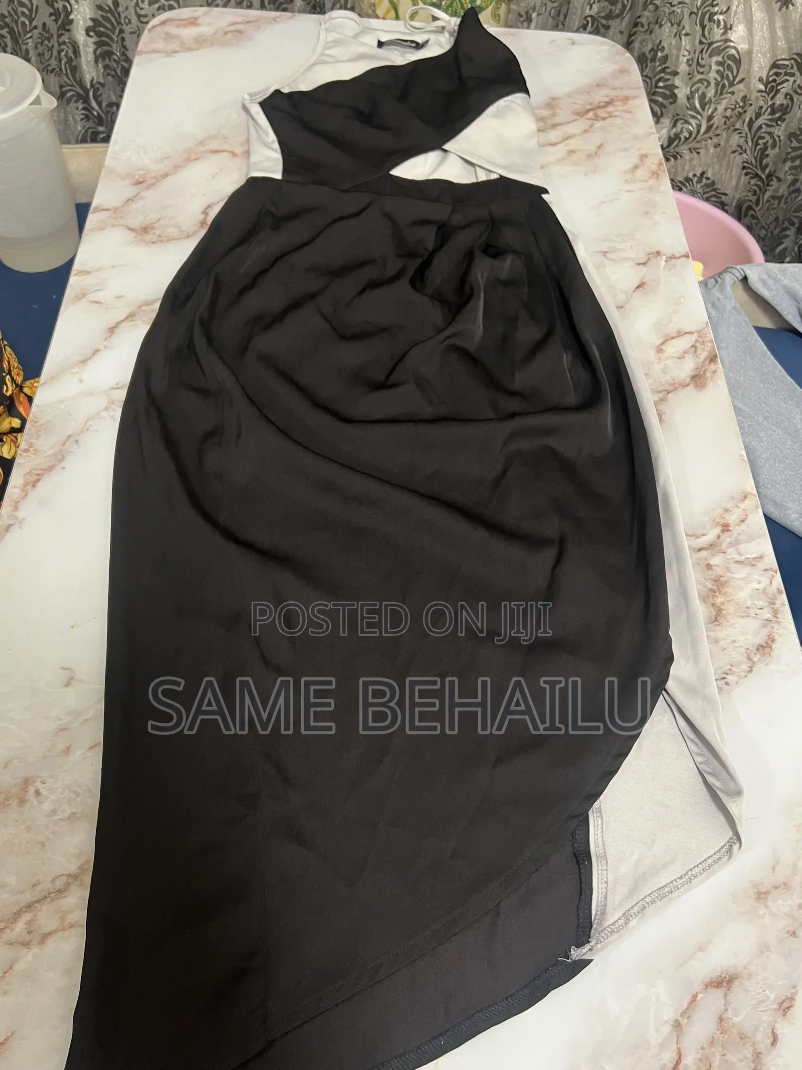Beautiful Dinner Dress for Sale!