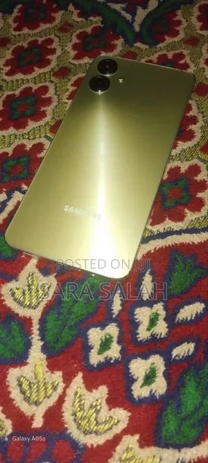 Samsung Galaxy A06 64 GB Gold