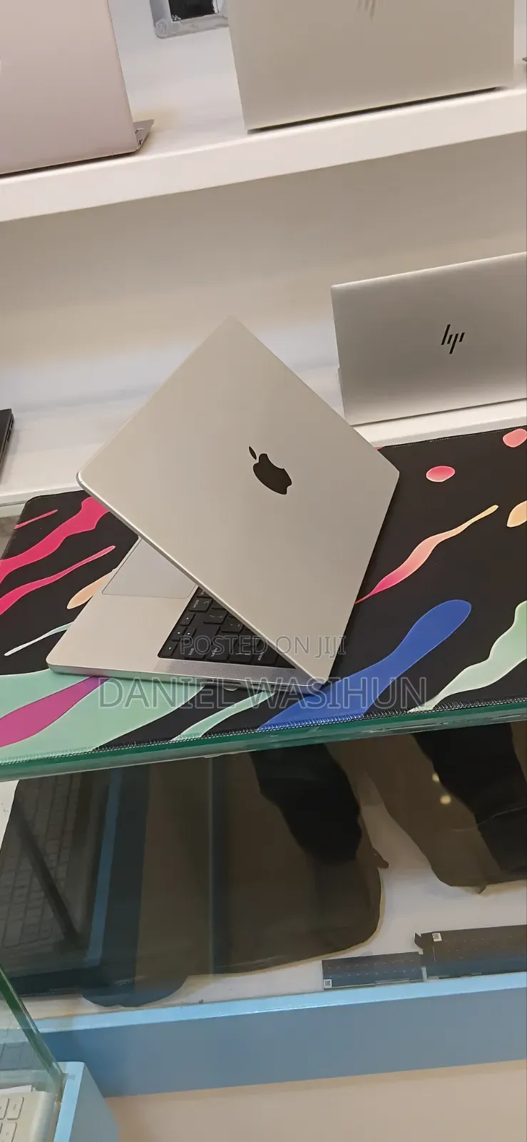 New Laptop Apple MacBook Pro 2021 M1 16GB Apple M1 Pro SSD 512GB