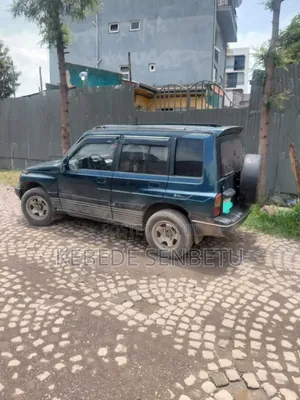 Suzuki Vitara 1992 Gray