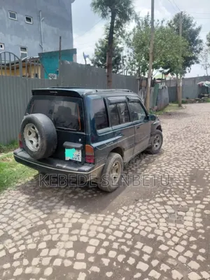Suzuki Vitara 1992 Gray