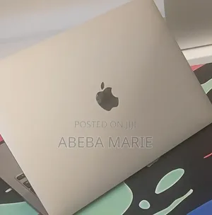 New Laptop Apple MacBook Pro 2020 M1 8GB Apple M1 SSD 256GB