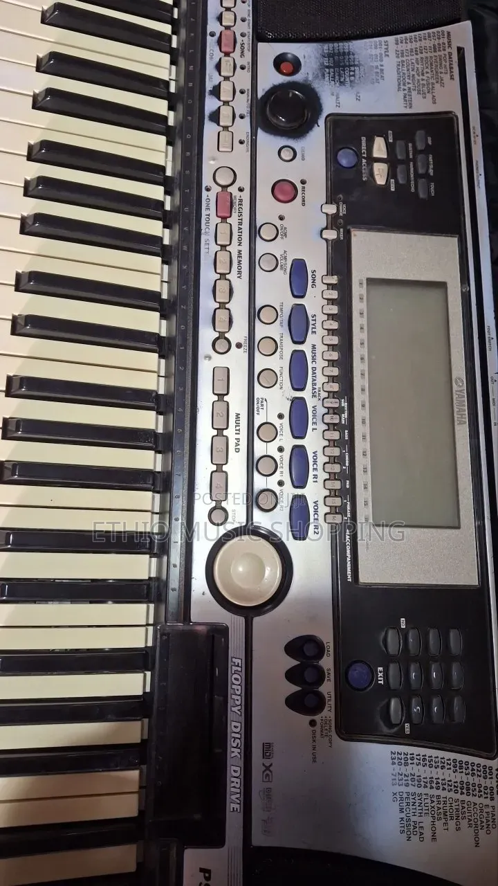 Yamaha PSR-550 Is a 61-Key Touch-Sensitive Keyboard