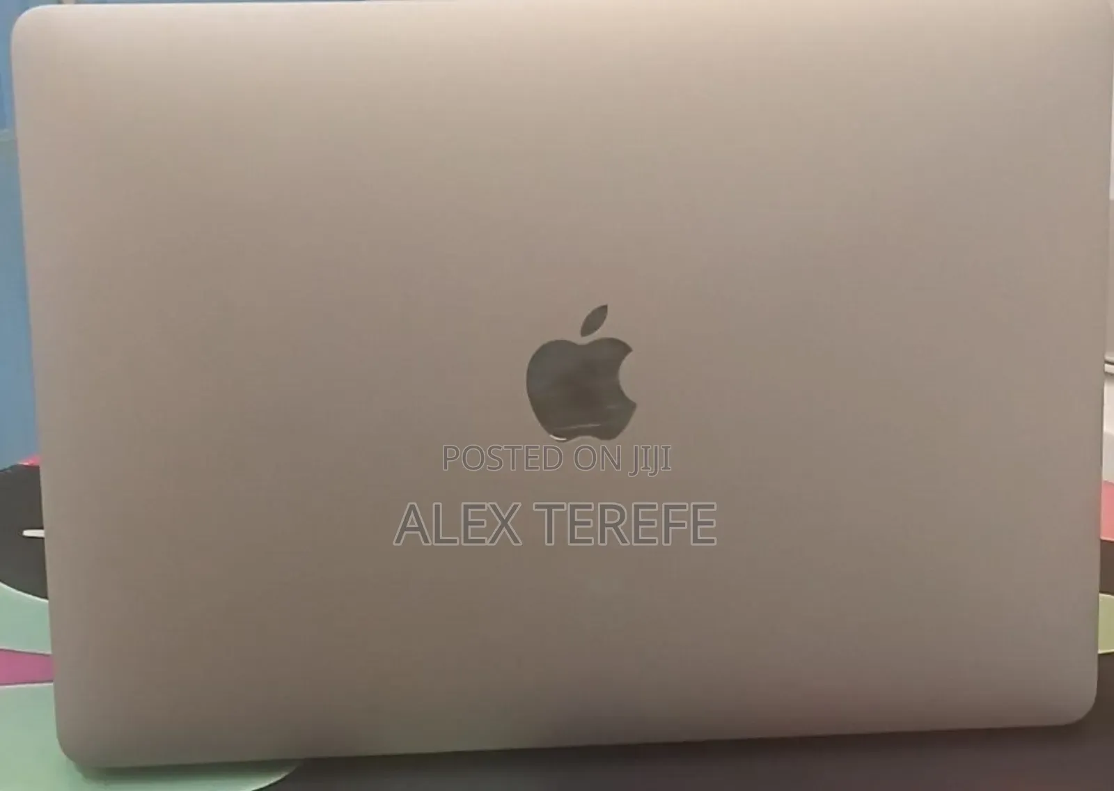 New Laptop Apple MacBook Pro 2020 M1 8GB Apple M1 SSD 256GB