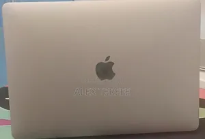 New Laptop Apple MacBook Pro 2020 M1 8GB Apple M1 SSD 256GB