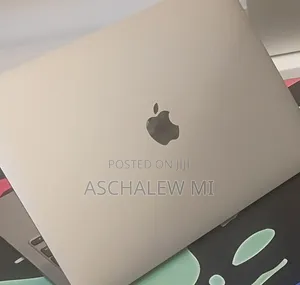 New Laptop Apple MacBook Pro 2020 8GB Apple M1 SSD 256GB