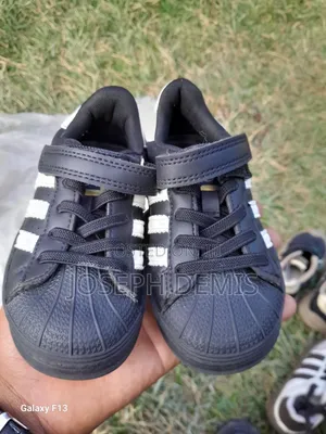 Kids Shoes (የልጆች ጫማ)