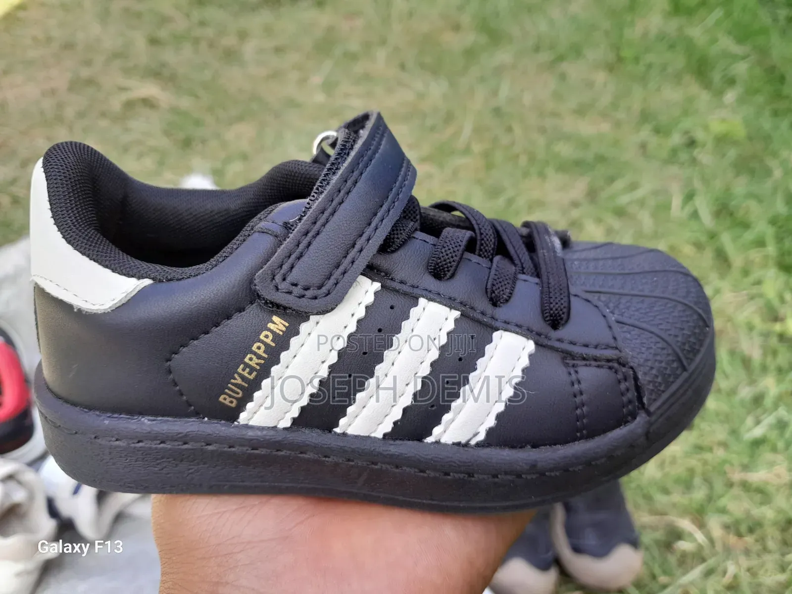 Kids Shoes (የልጆች ጫማ)