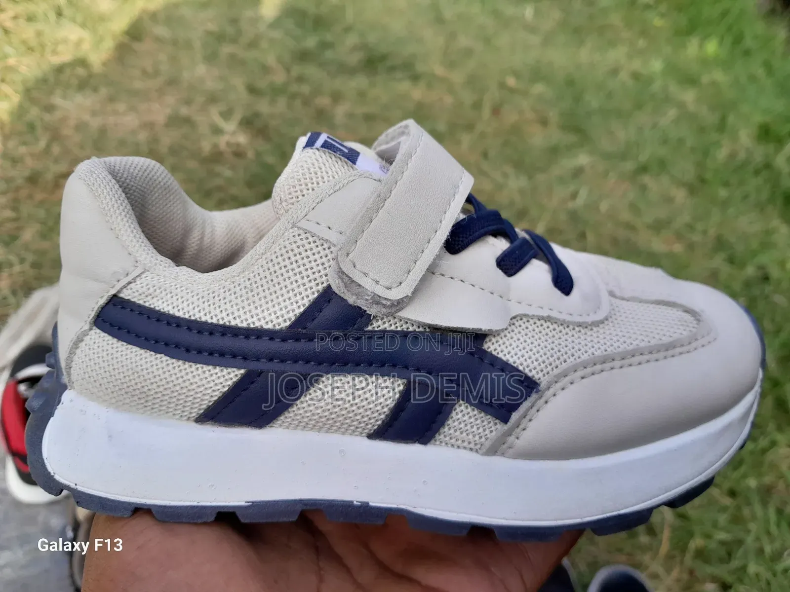 Kids Shoes (የልጆች ጫማ)