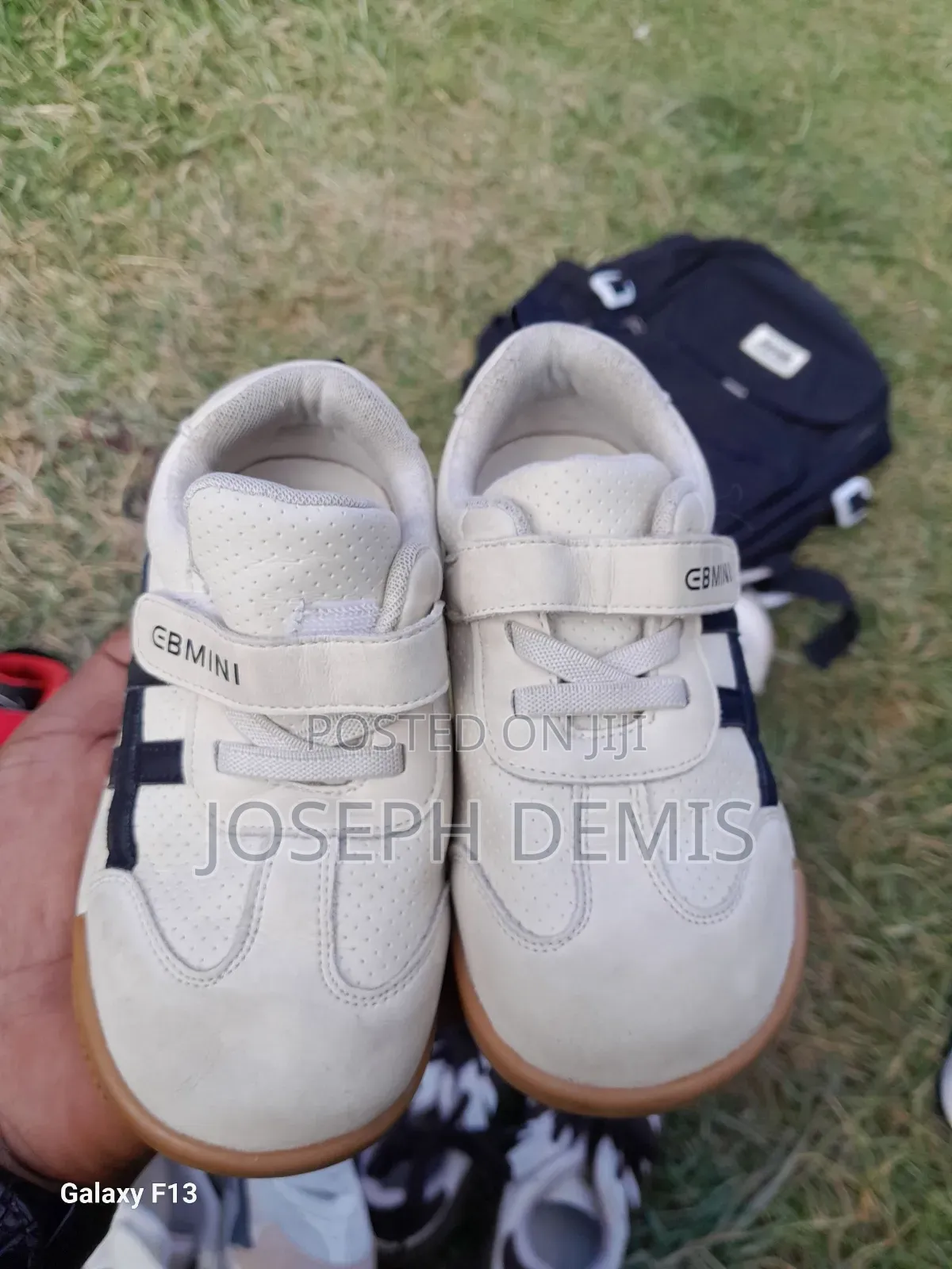 Kids Shoes (የልጆች ጫማ)