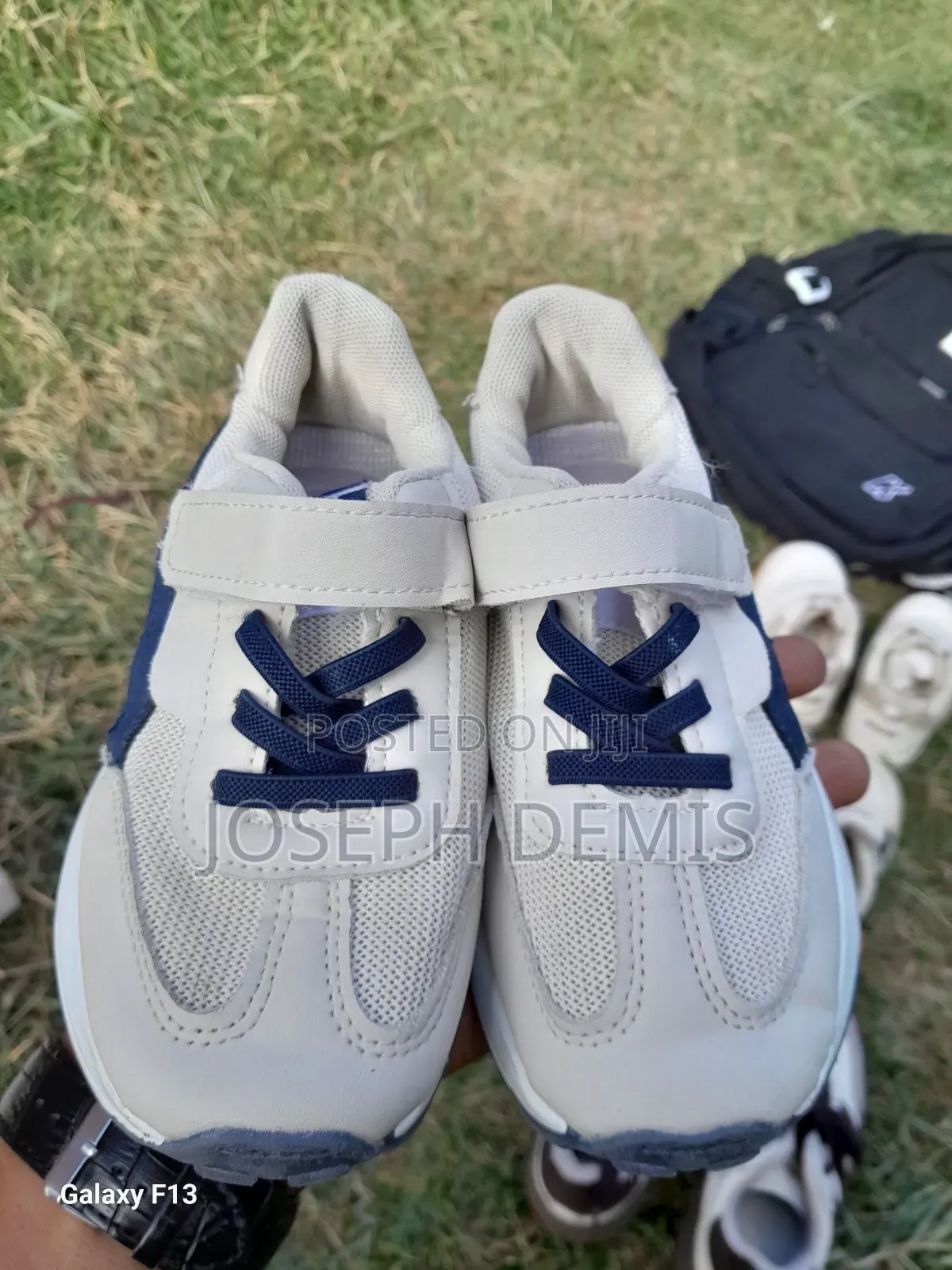 Kids Shoes (የልጆች ጫማ)