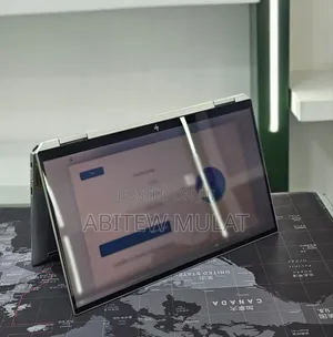 New Laptop HP Spectre X360 8GB Intel Core i7 SSD 512GB