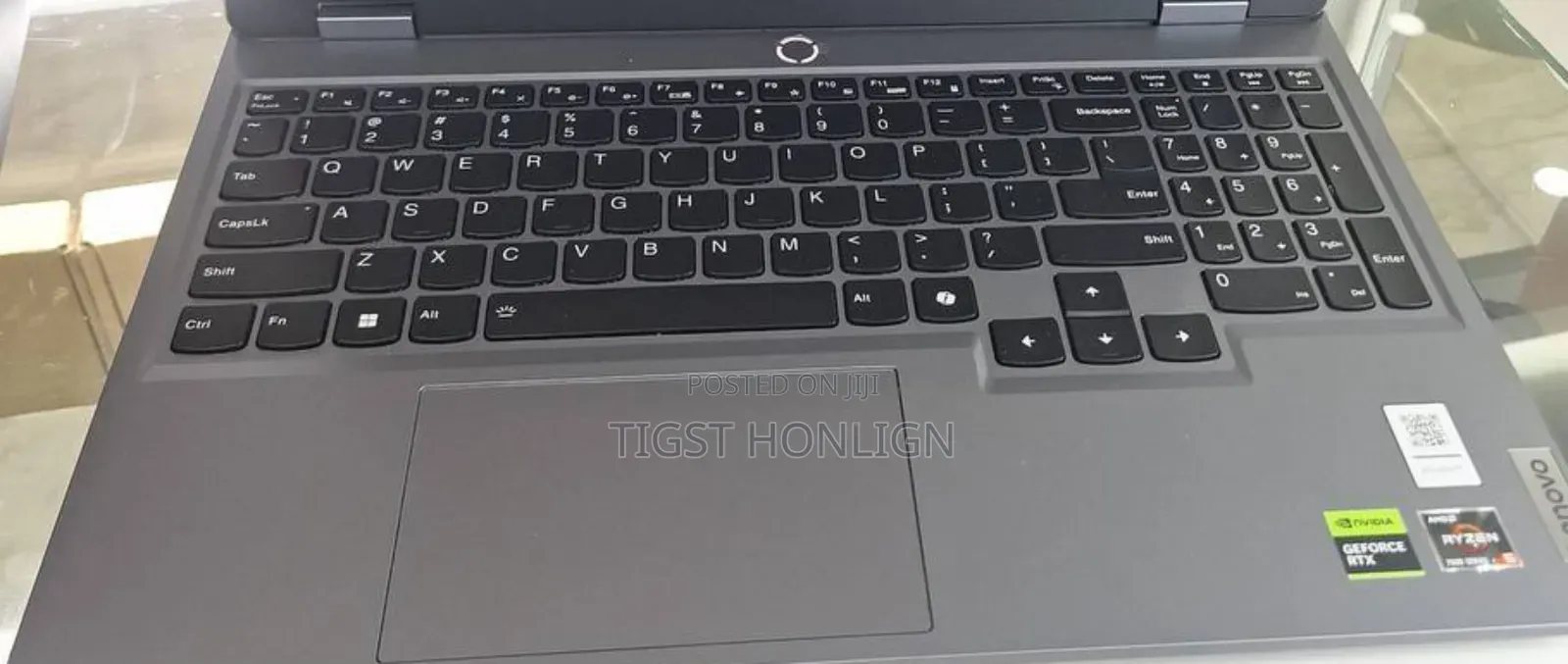 New Laptop Lenovo LOQ 15IRH8 16GB AMD Ryzen 5 SSD 512GB
