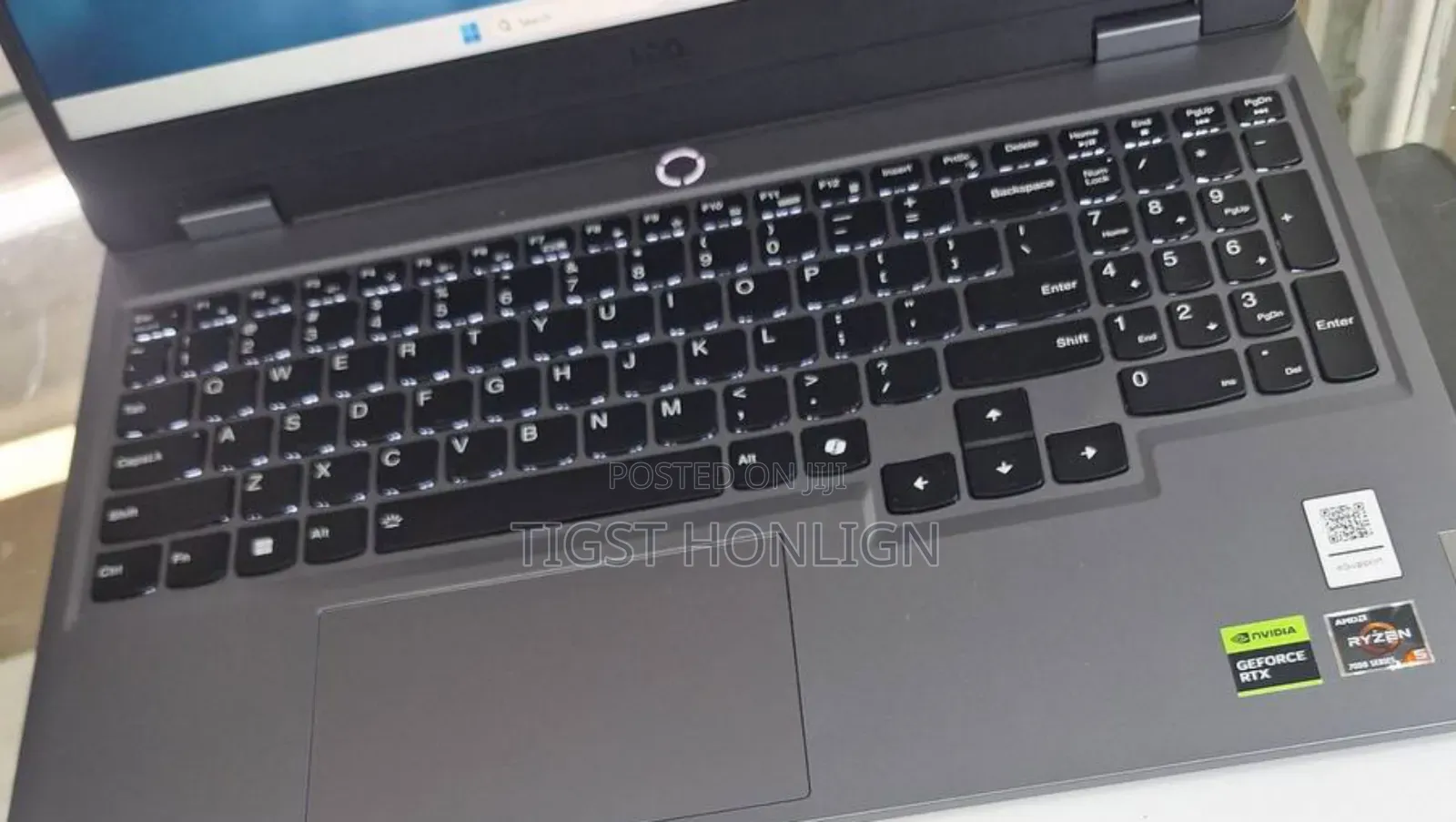 New Laptop Lenovo LOQ 15IRH8 16GB AMD Ryzen 5 SSD 512GB