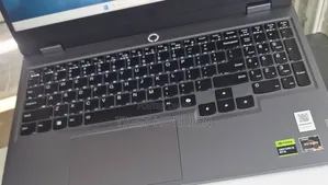 New Laptop Lenovo LOQ 15IRH8 16GB AMD Ryzen 5 SSD 512GB