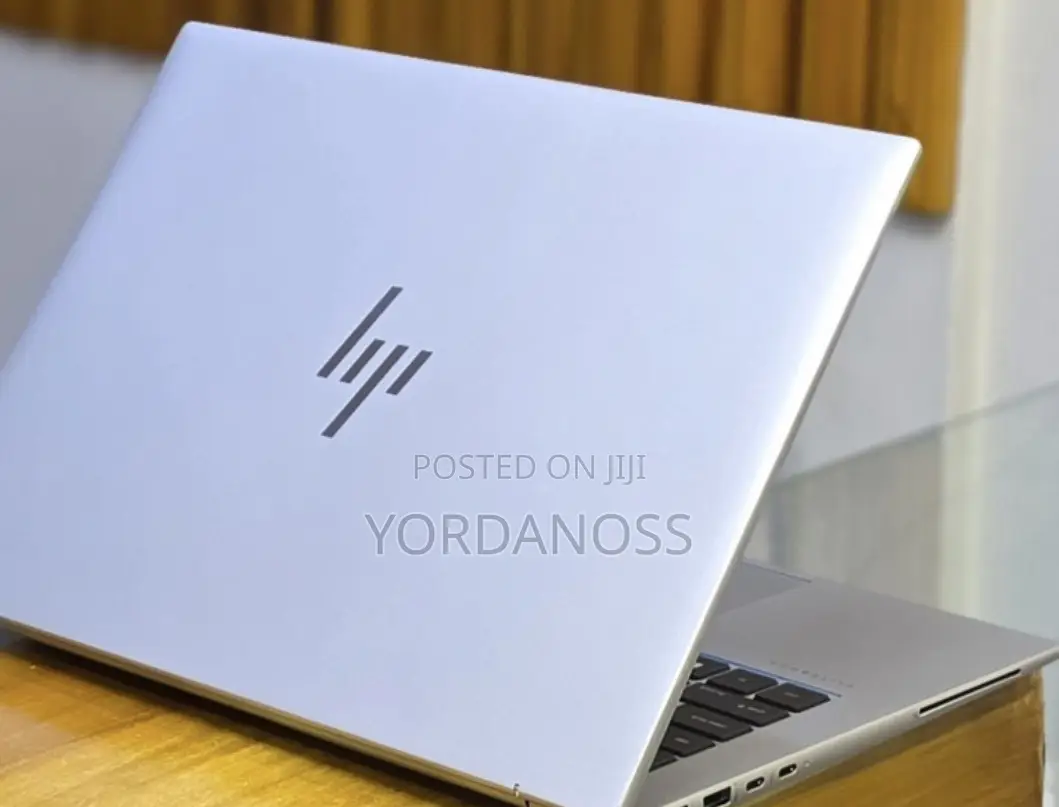 New Laptop HP EliteBook 840 10 16GB Intel Core i7 SSD 512GB