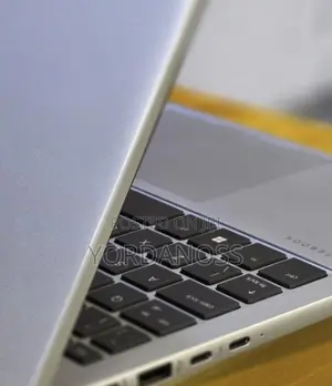 New Laptop HP Elitebook 830 G11 16GB Intel Core Ultra 7 SSD 512GB